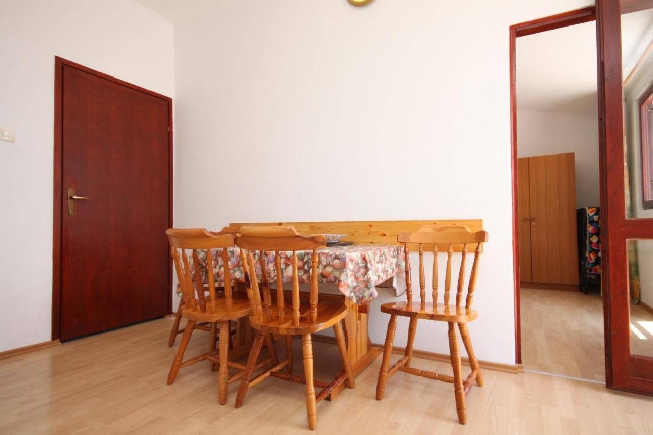 Apartments With A Parking Space Starigrad, Paklenica - 6431 Luaran gambar